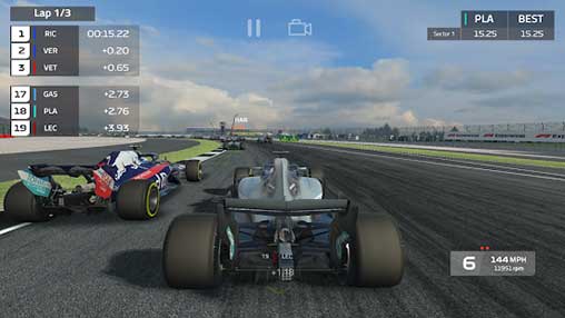 F1 Mobile Racing Apk